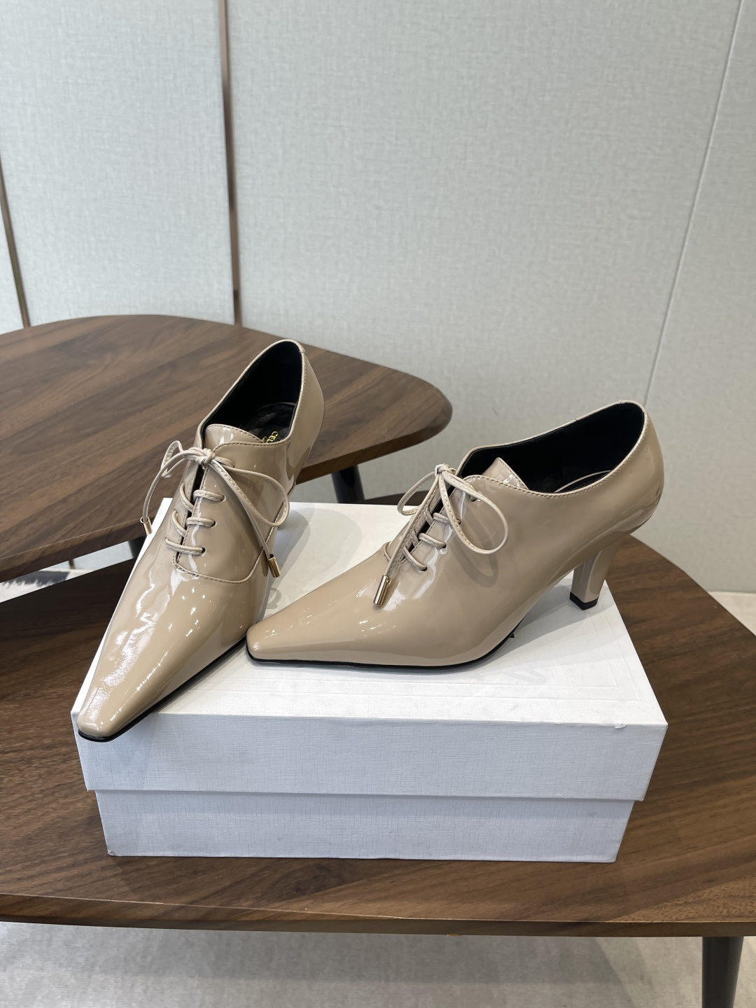 CELINE patent leather pointed-toe lace-up Oxford shoes - Image 2