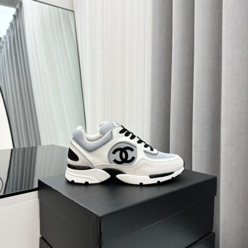 Alternative view of CHANEL classic color-blocked double C sporty casual dad shoes