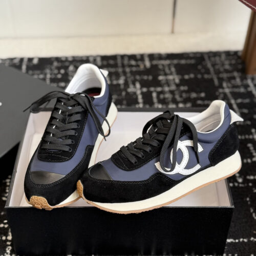 CHANEL Retro German Training Casual Sneakers