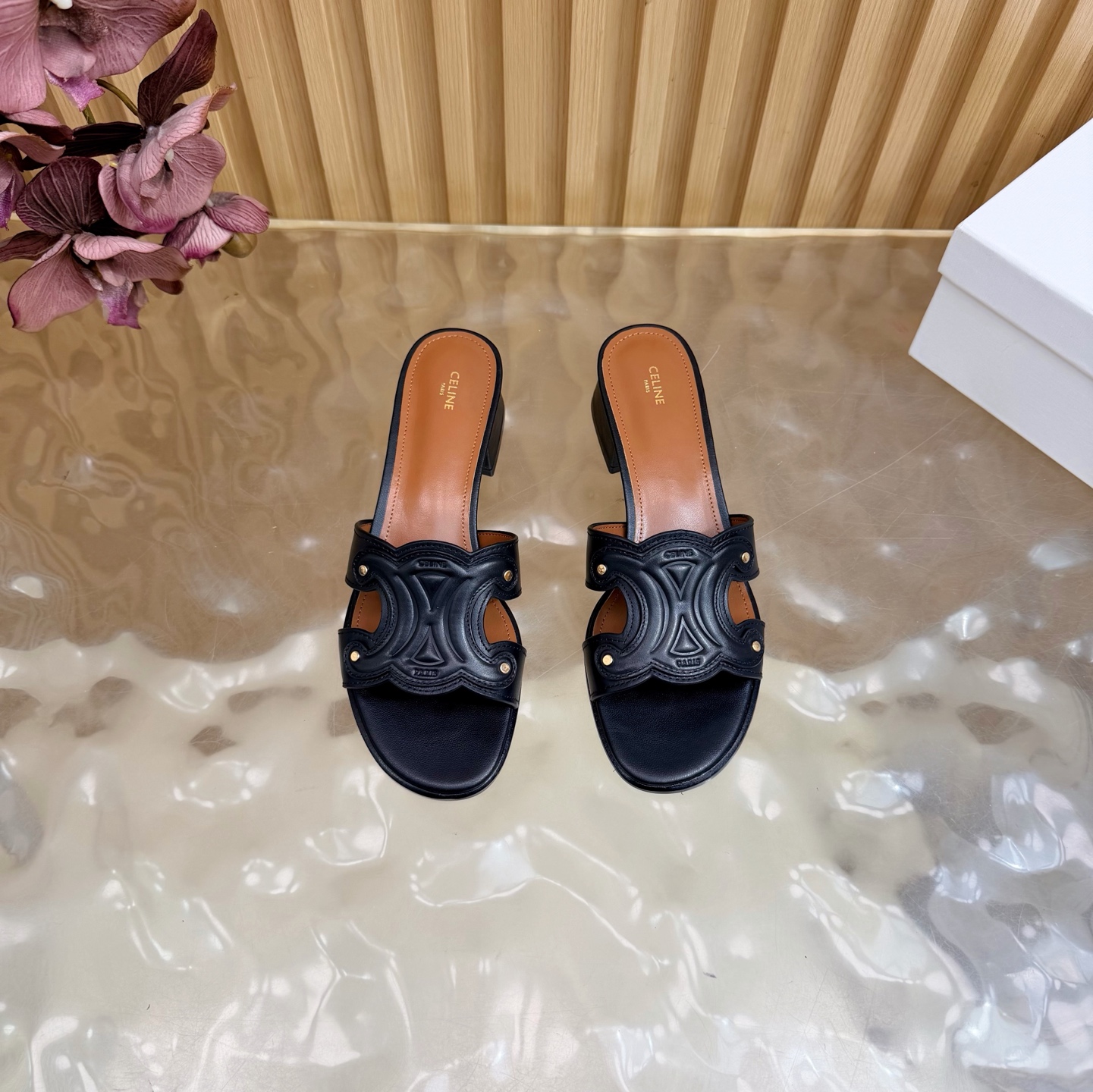CELINE Arc de Triomphe Carved Chunky Heel Sandals - Image 8