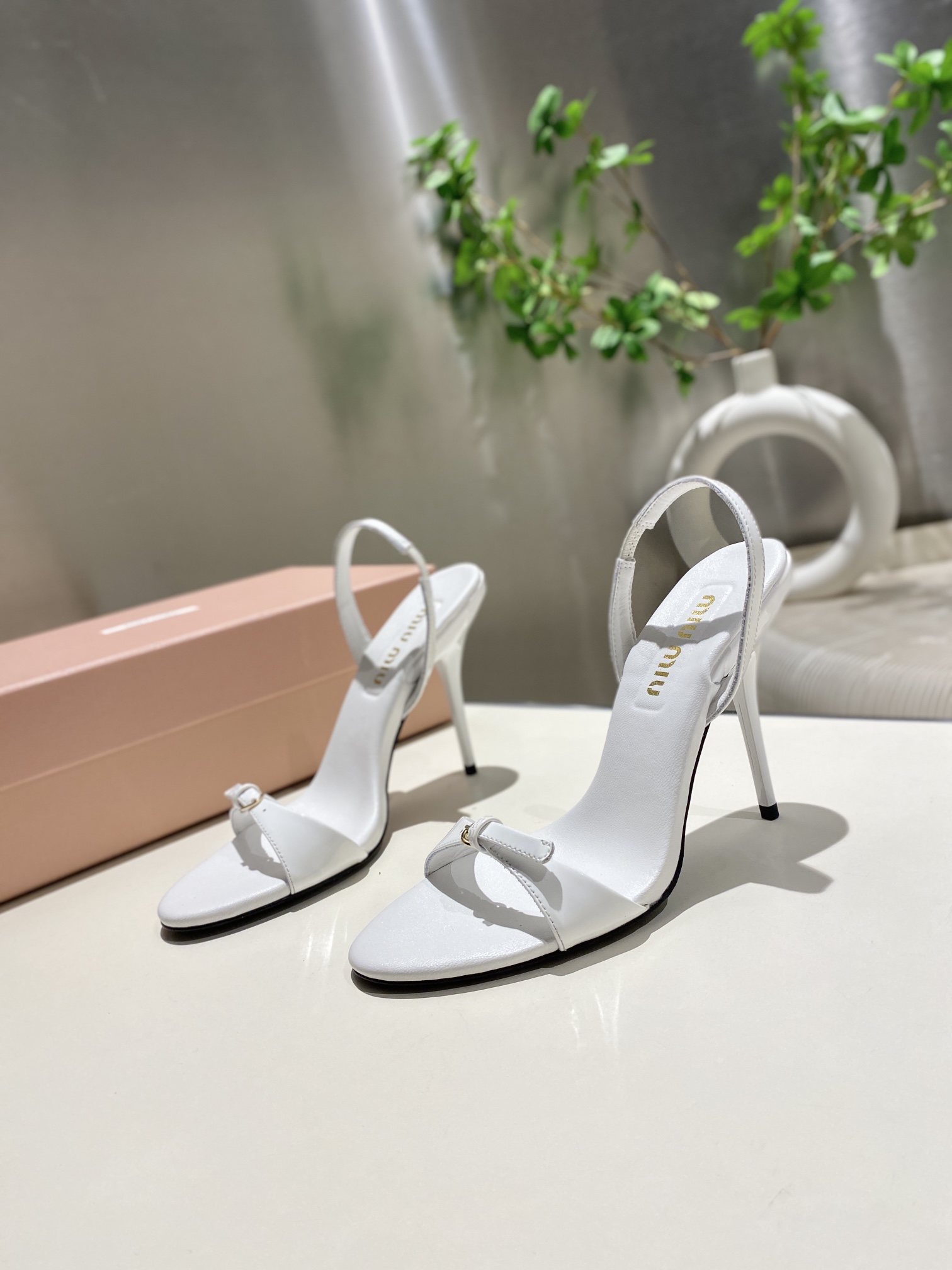 Miu Miu Bow-Tie Stiletto Sandals with Back Strap Open Toe - Image 4