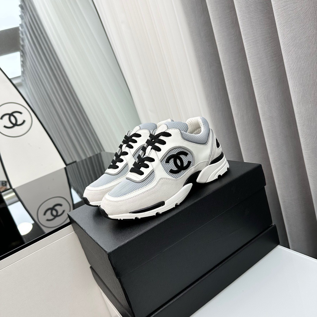 CHANEL classic color-blocked double C sporty casual dad shoes - Image 3