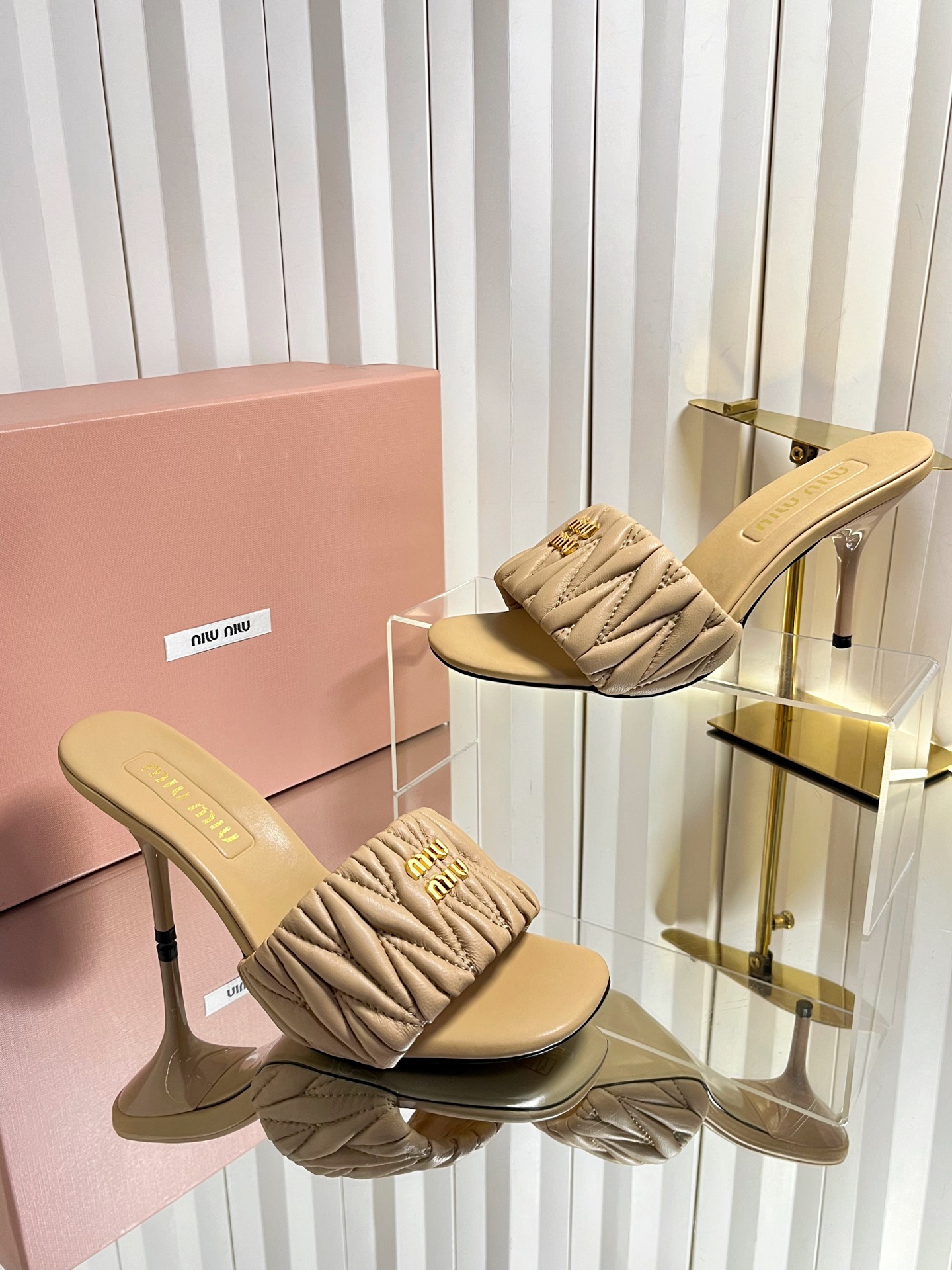 Miu Miu Matelassé pleated stiletto sandals - Image 6