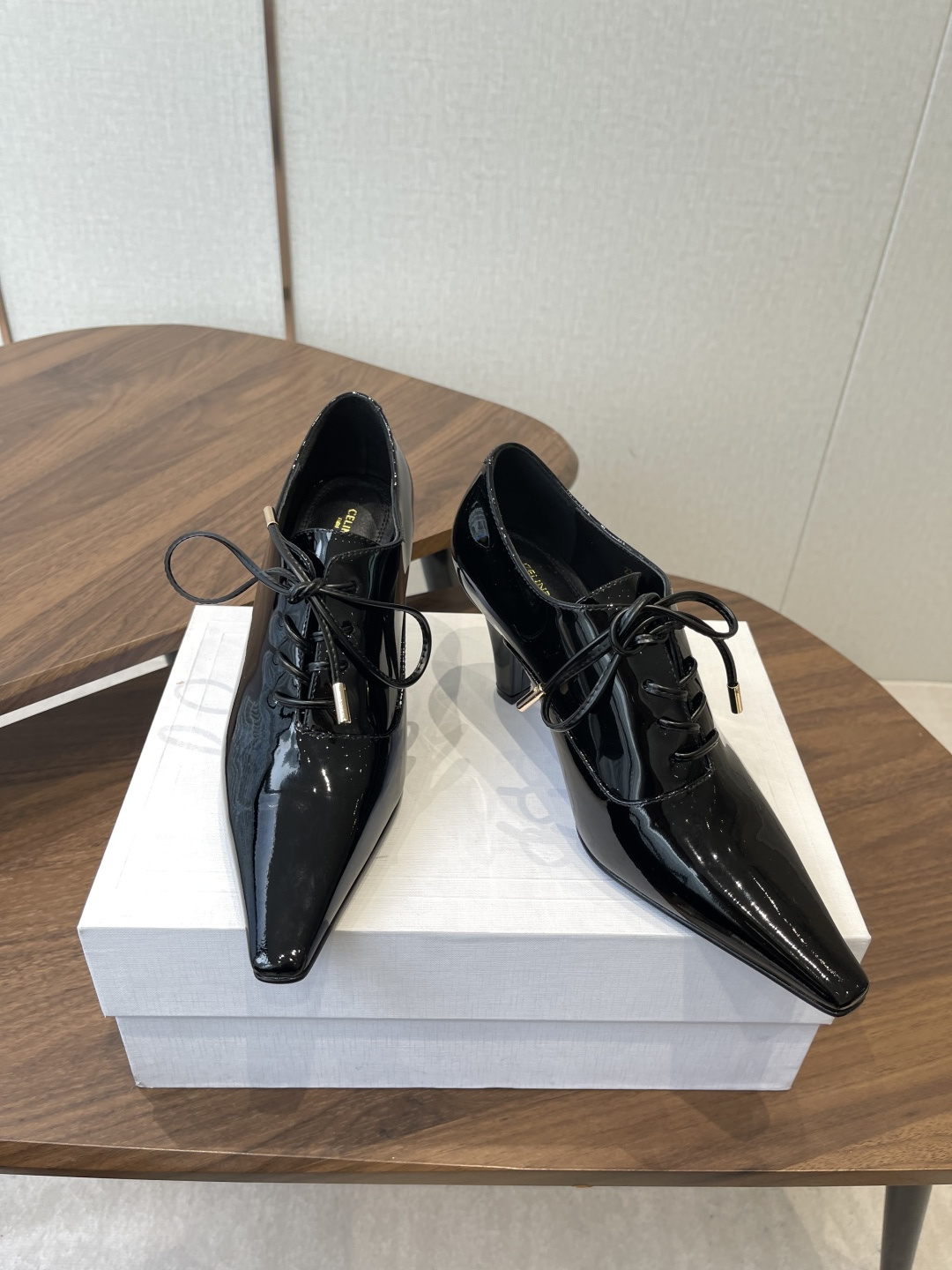 CELINE patent leather pointed-toe lace-up Oxford shoes - Image 6