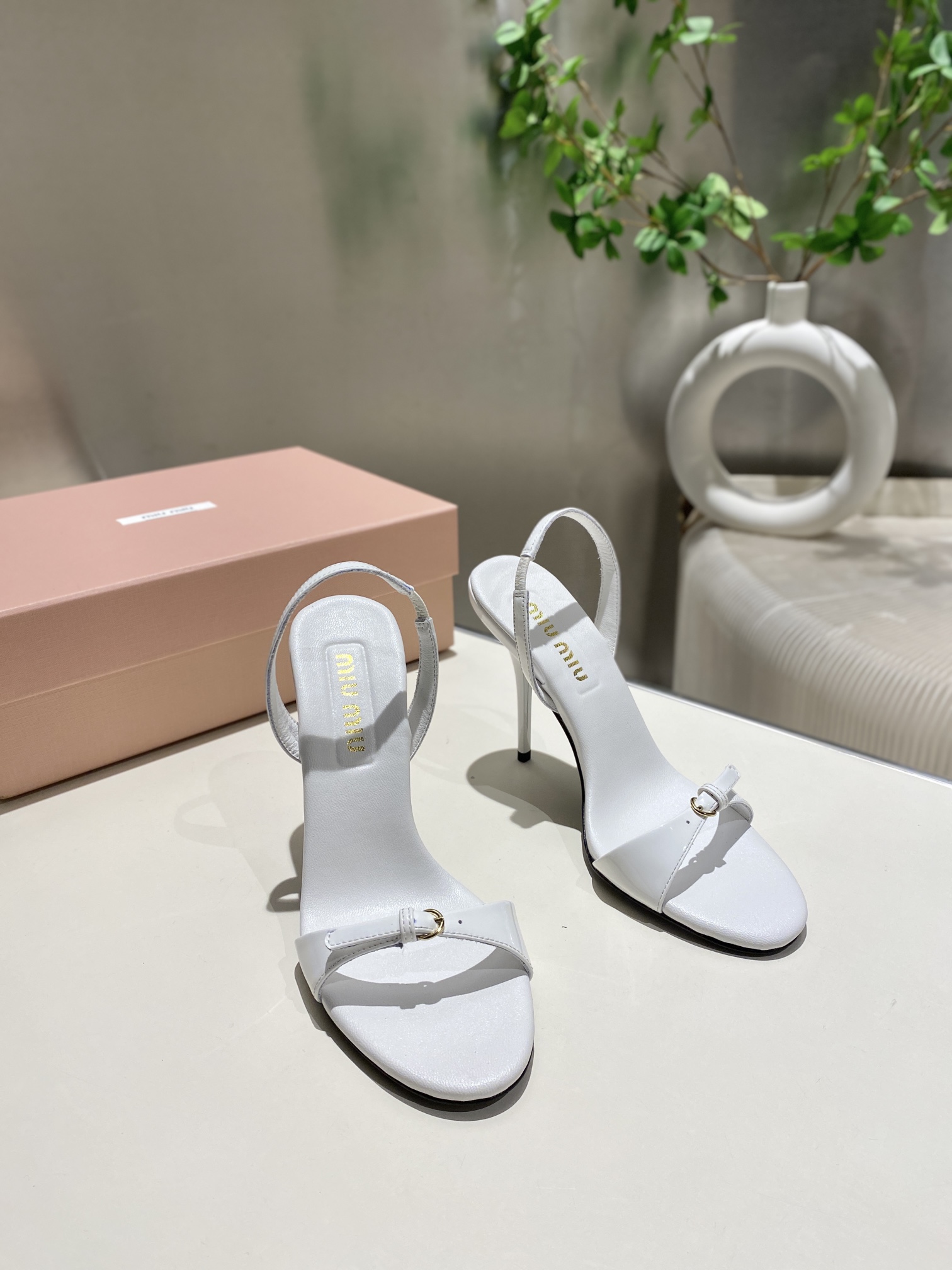 Miu Miu Bow-Tie Stiletto Sandals with Back Strap Open Toe - Image 6