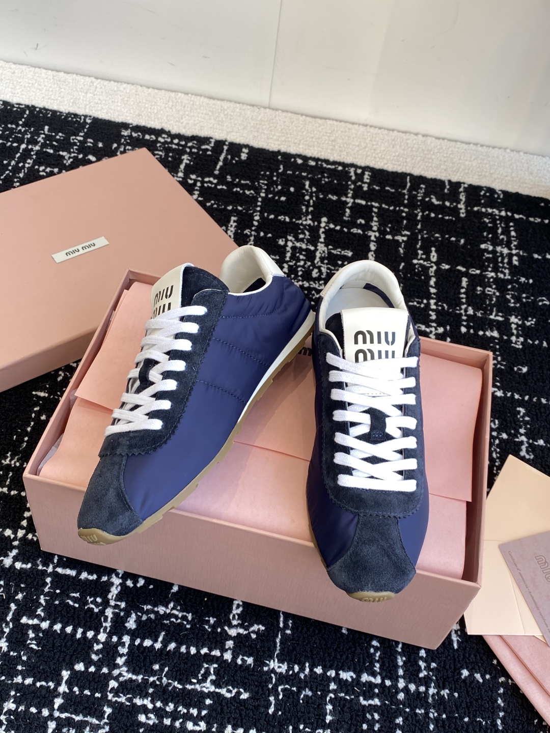 Miu Miu patchwork retro Safari casual shoes - Image 7