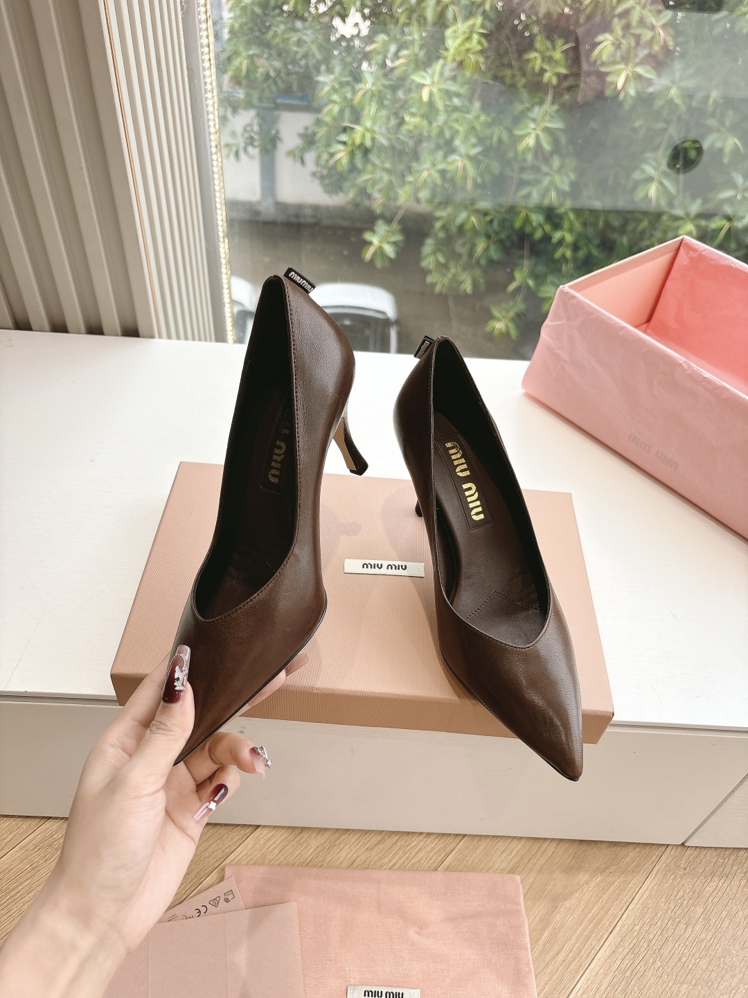 Miu Miu Retro Pointed Toe V-Cut Stiletto Heels - Image 5