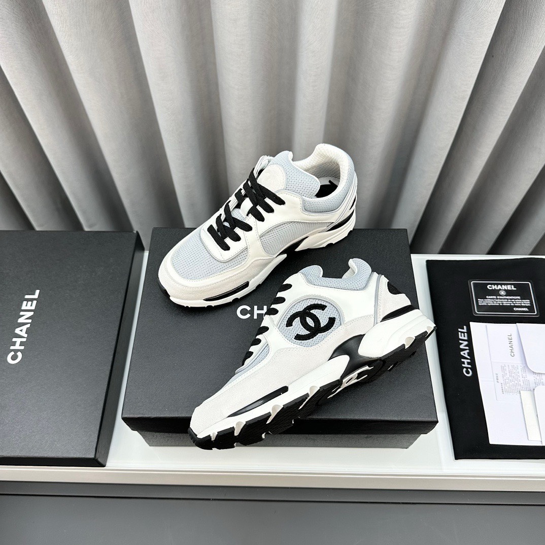 CHANEL classic color-blocked double C sporty casual dad shoes - Image 5