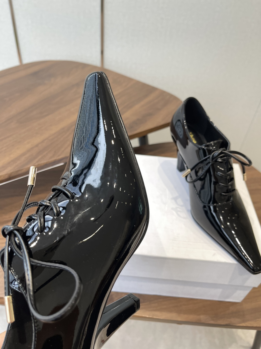 CELINE patent leather pointed-toe lace-up Oxford shoes - Image 8