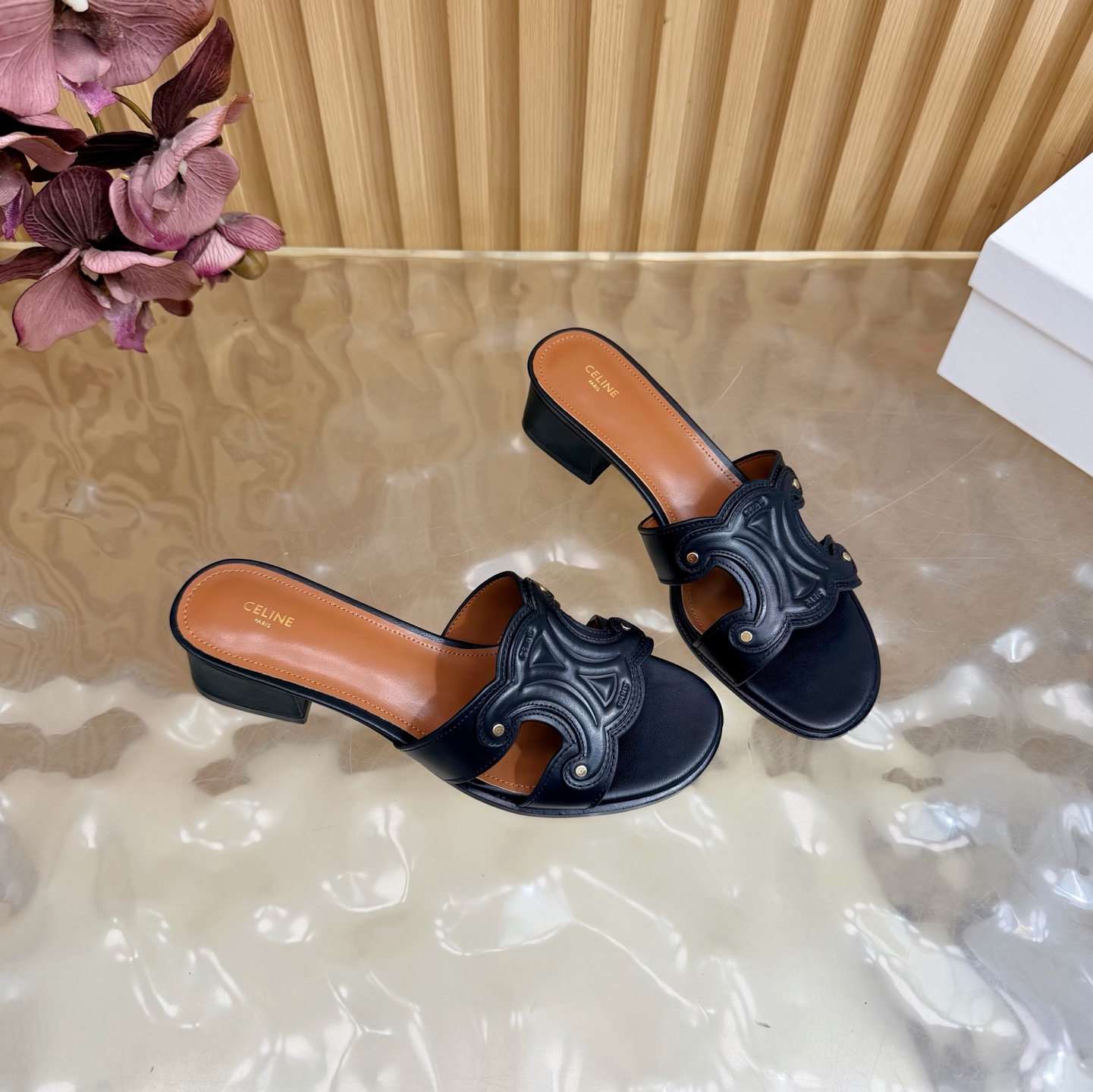 CELINE Arc de Triomphe Carved Chunky Heel Sandals - Image 12