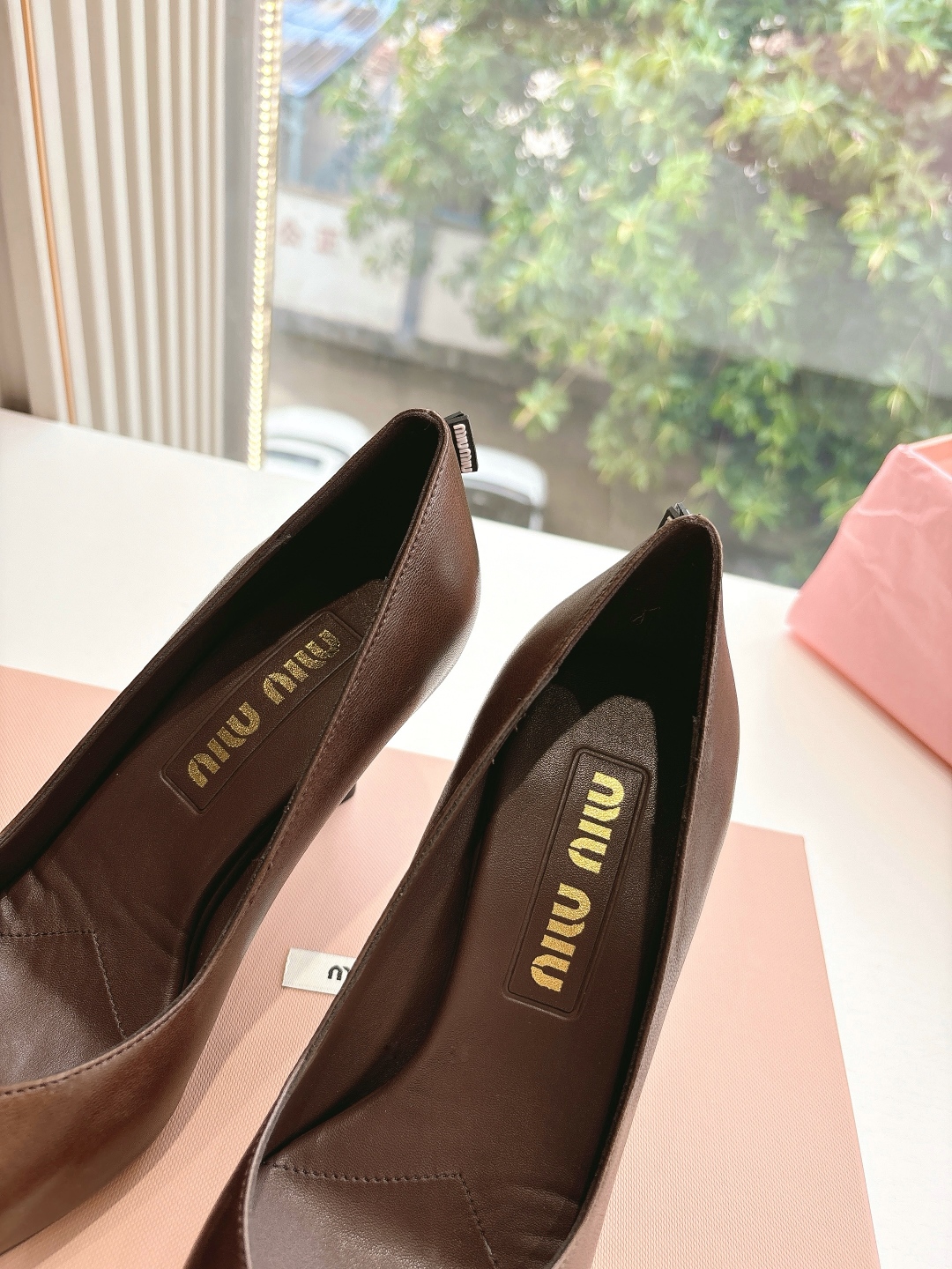 Miu Miu Retro Pointed Toe V-Cut Stiletto Heels - Image 8