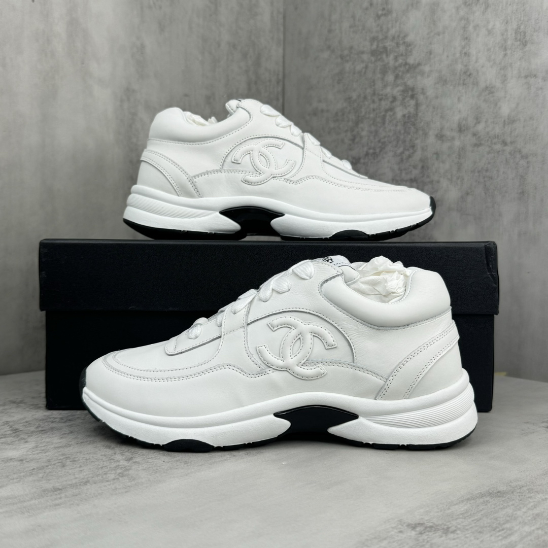 CHANEL color-blocked platform casual sneakers - Image 10