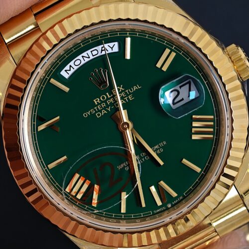 Alternative view of Rolex Day-Date 40 (All Gold Green Roman Dial DD, Green Dial President Watch)