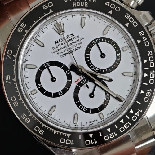 Alternative view of Rolex Daytona (white dial, black bezel, steel Daytona, Panda Daytona)